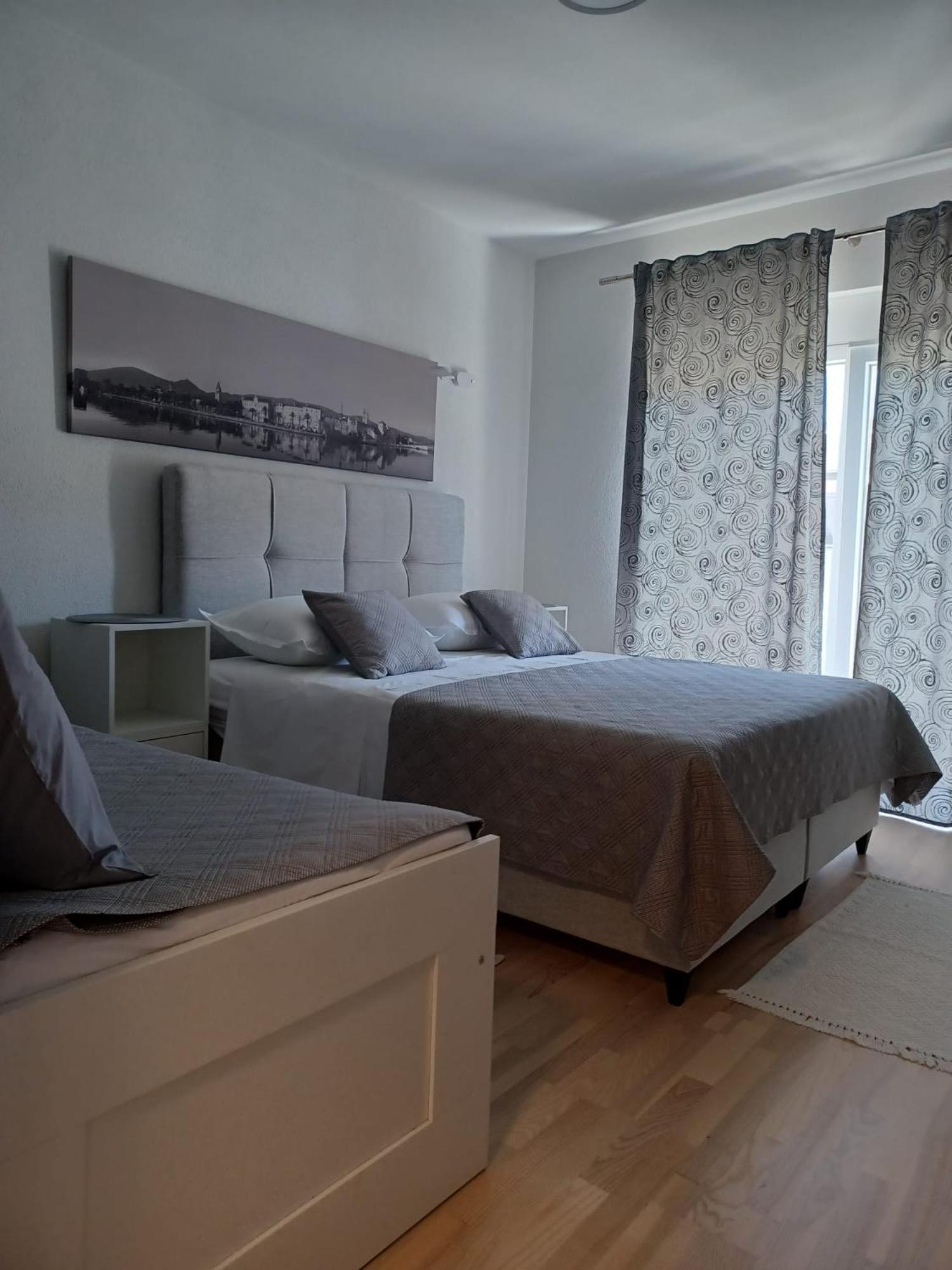 Studio Apartman Marija Trogir Ngoại thất bức ảnh
